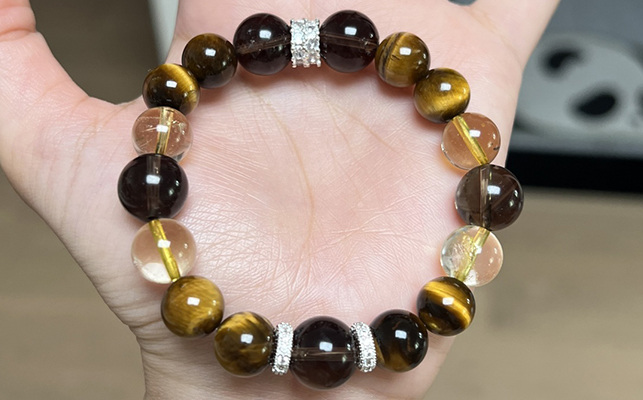 Tiger’s-Eye-Bracelet
